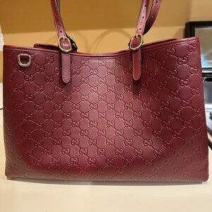 Gucci Red Signature All Leather Tote Bag